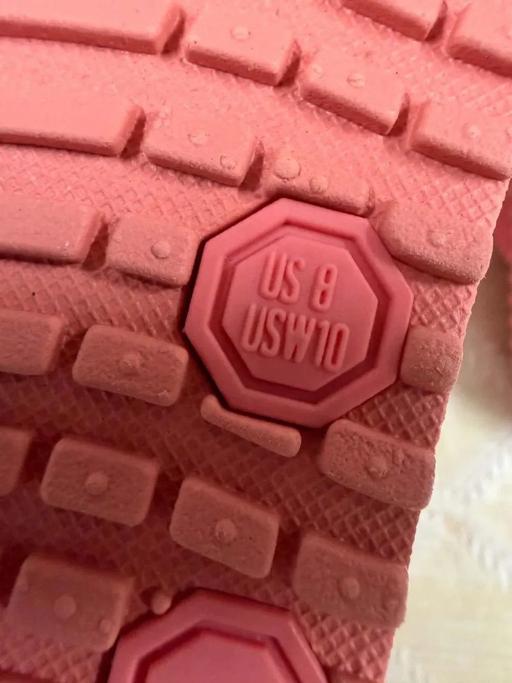 New Suicoke Von Slide Sandals Salmon Pink Mens 8 Womens 10